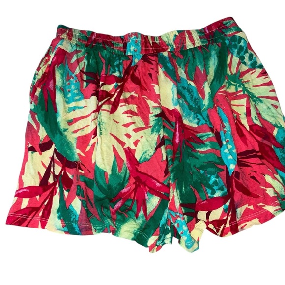 🌺 VENUS by LASCANA Tropical Print Shorts - Size M - Picture 1 of 3